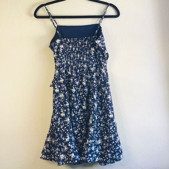 Navy blue white flower dress adjustable spherical strap mock wrap ruffles - Picture 4 of 7